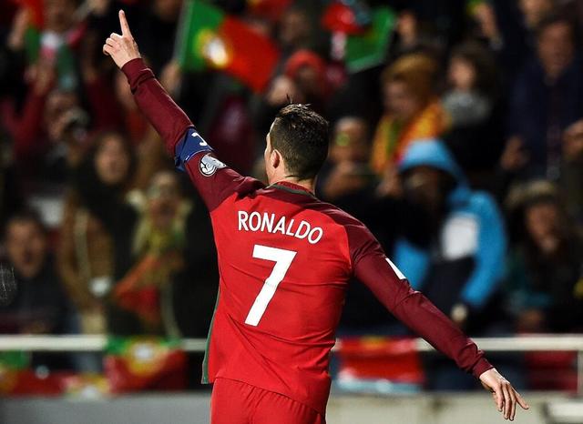 美女丝袜诱惑久久日av