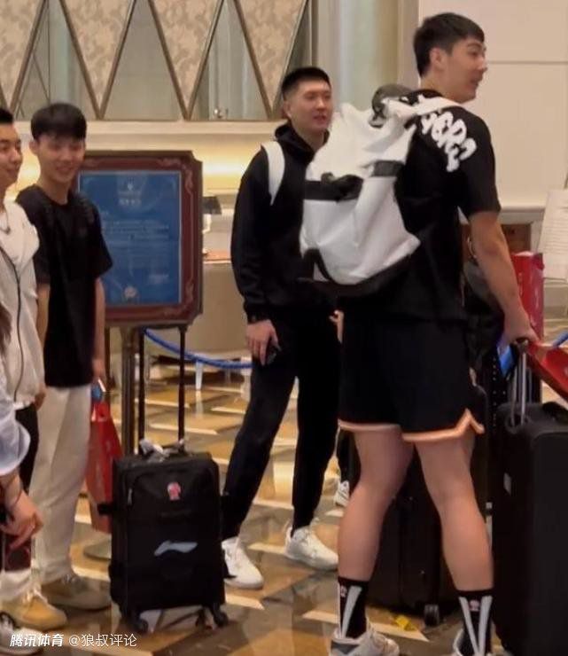 久久精精品久久久久噜噜