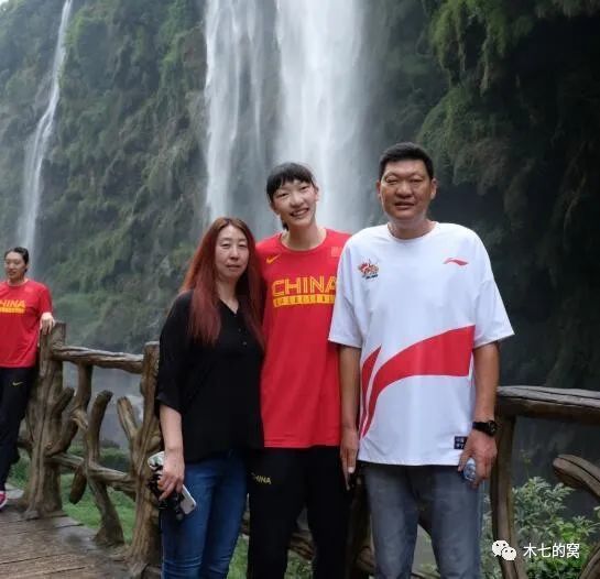 丰满老师少妇久久久久久1