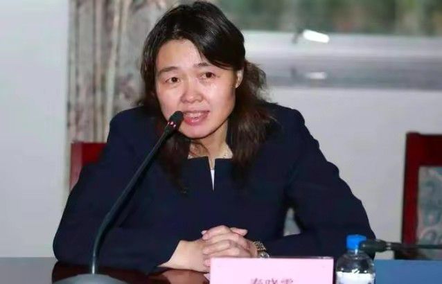 麦克阿瑟ai配音是哪个