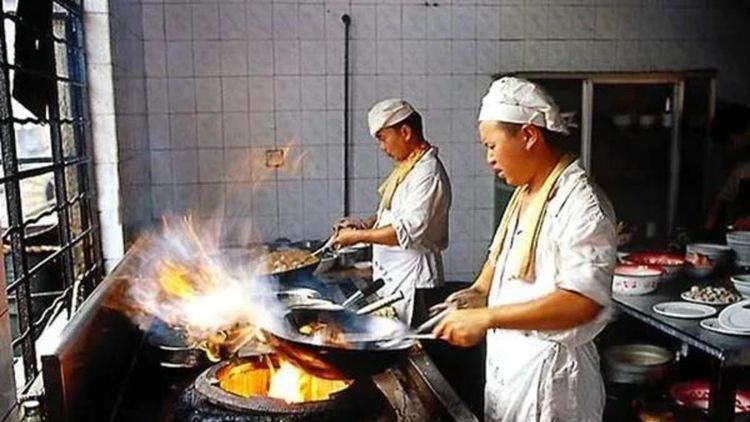 重口另类虐女便器h黄改造灌肠